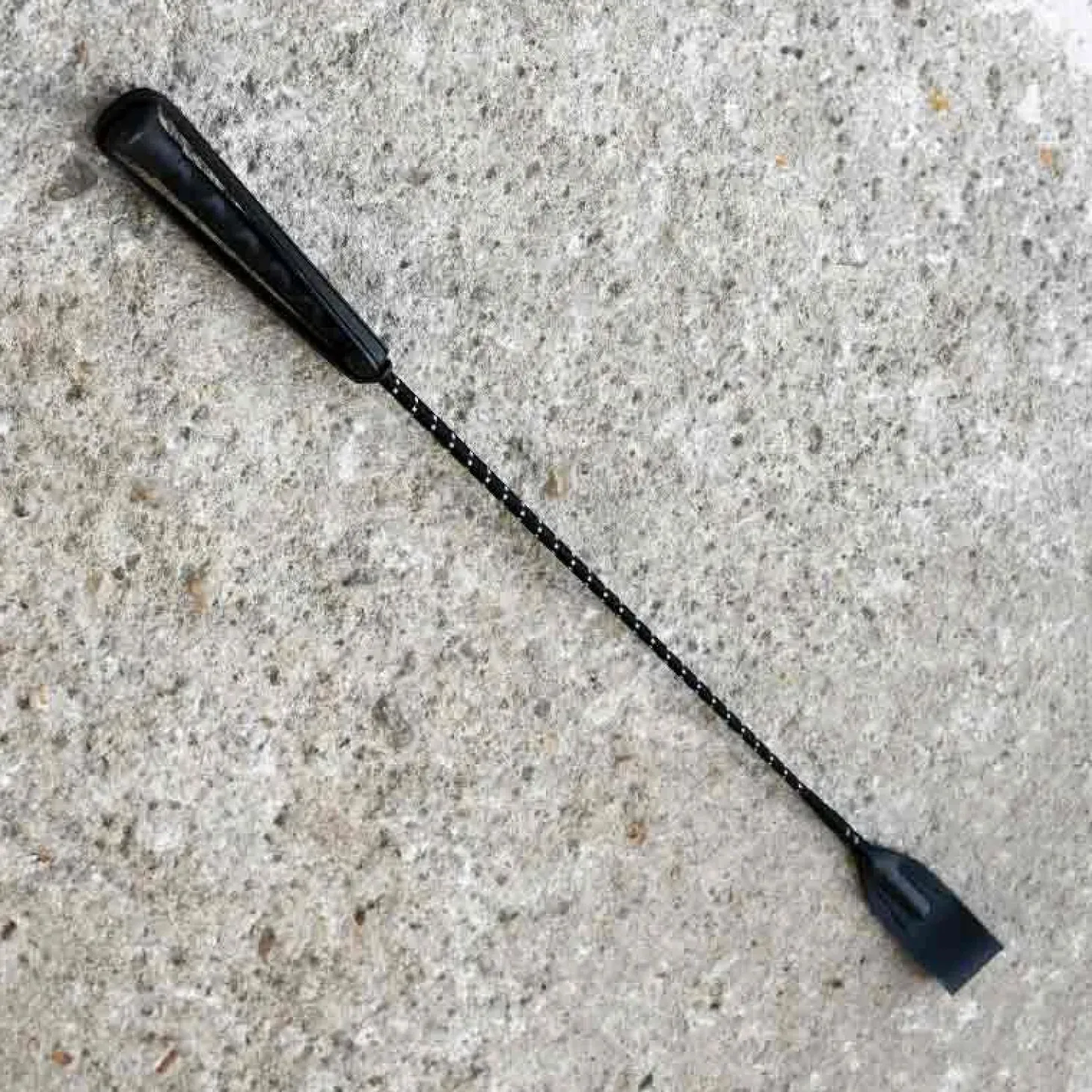 cheval-energy-cravache-tresse-frHuJhtn-0.webp Online Cheval Energy - Les Equipements Cheval Energy Cravache Tressée - Noir